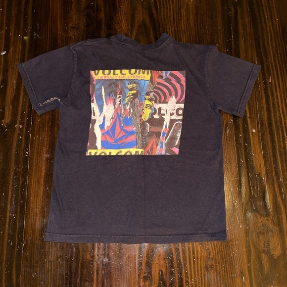 Boys Volcom T-Shirt Size 10 - Picture 1 of 3